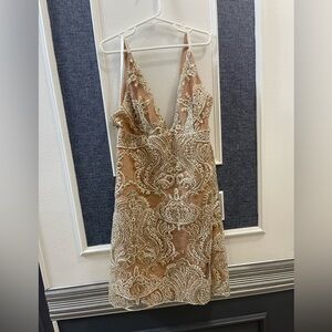Free people dress. Size 0 but will fit 2-4